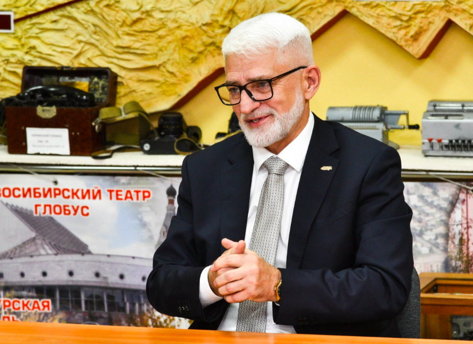 Фото Взрывные работы в карьере, производственные рекорды и поддержка сотрудников. Управляющий директор АО «Искитимцемент» Владимир Скакун о настоящем и будущем предприятия 9